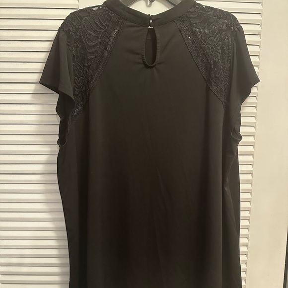 Torrid blouse size 3 - Picture 4 of 4